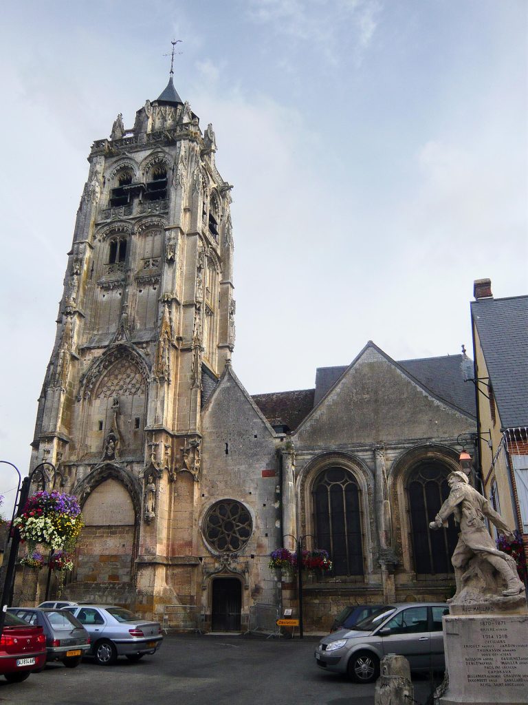Église Saint-Germain de Rugles - le clocher est classé.