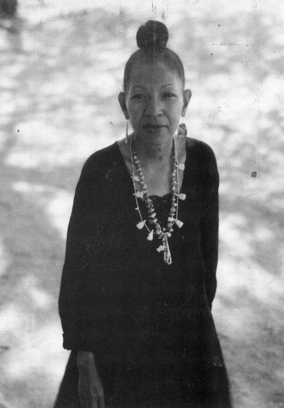 Black and white photo of Ai.