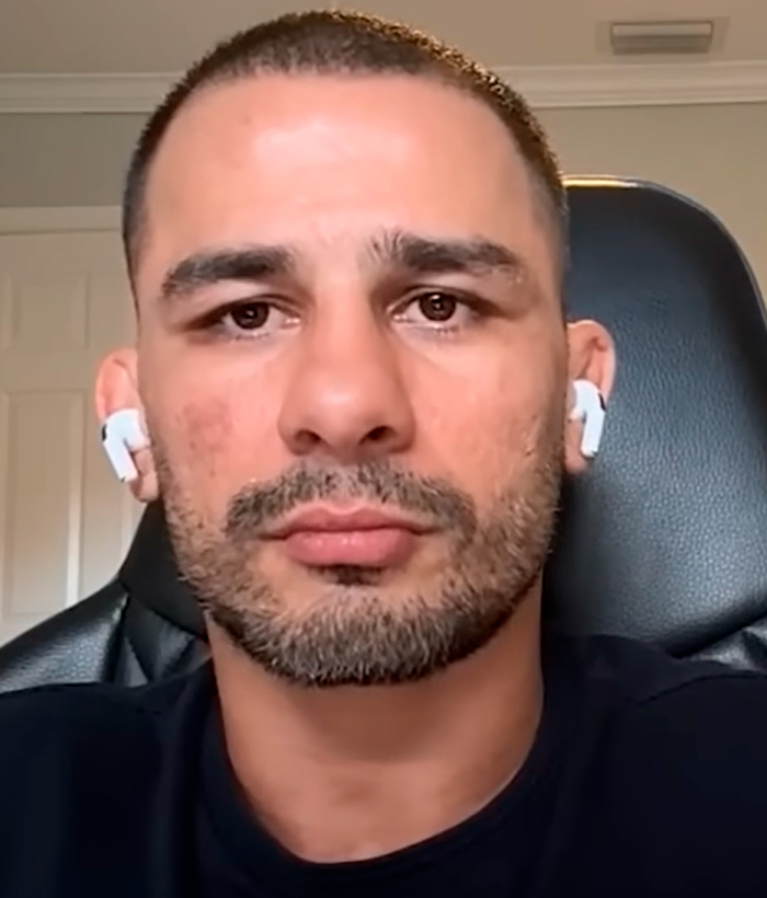 Alexandre Pantoja in an interview for the Sexto Round YouTube channel. Screenshot taken at 7:21.