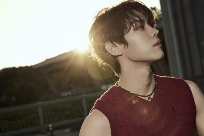 Yoon Seo-bin to Release New Song ‘Glow’ on the 6th, Making a Comeback After 11 Months